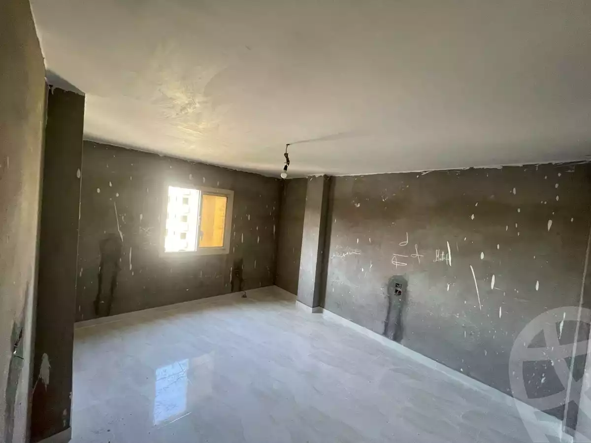 https://aqarmap.com.eg/ar/listing/6350997-for-sale-cairo-6th-of-october-compounds-dream-land-rose-ville