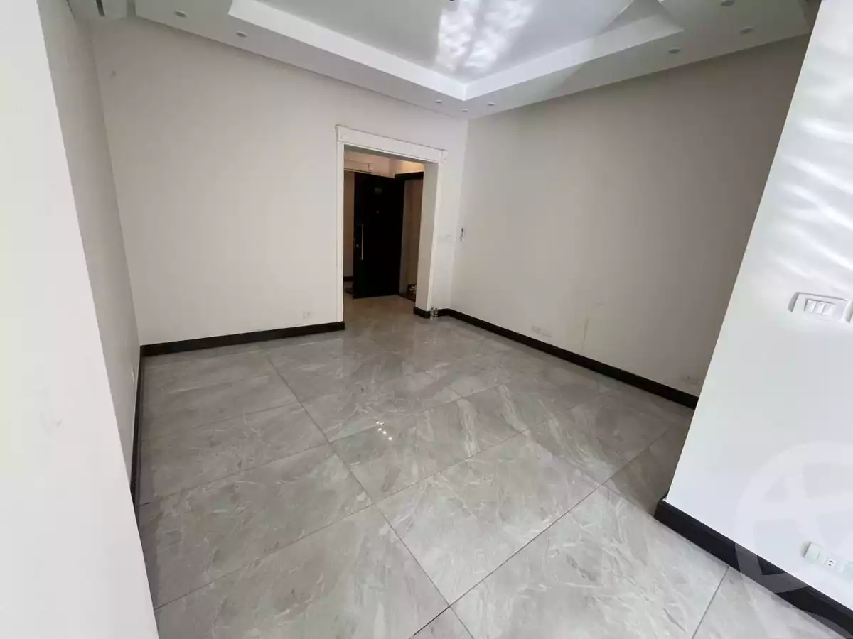 https://aqarmap.com.eg/en/listing/6351119-for-rent-cairo-el-sheikh-zayed-city-compounds-the-courtyard