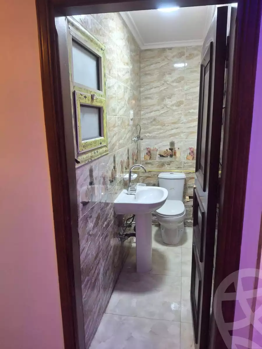 https://aqarmap.com.eg/ar/listing/6351394-for-sale-cairo-helwan-helwan-el-sharkeya-borhan-st