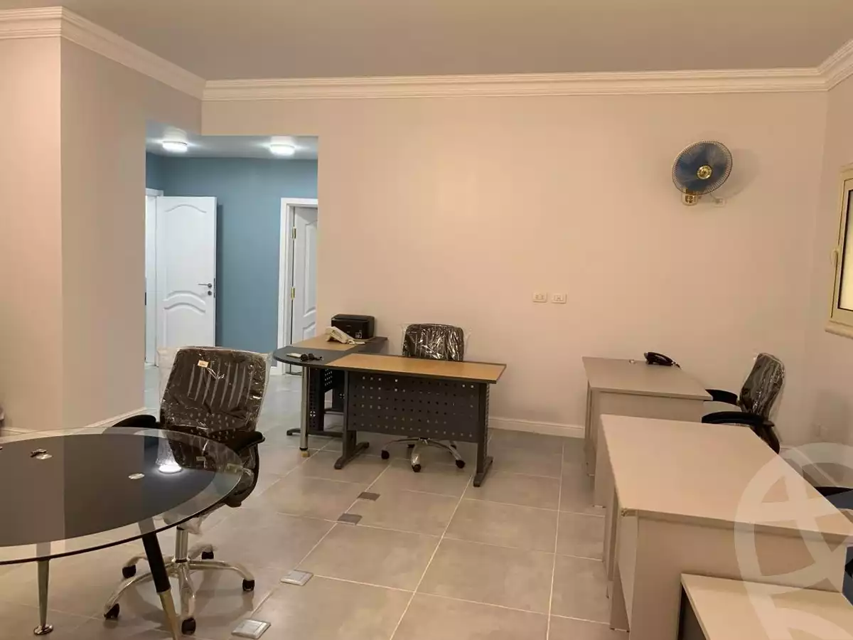 https://aqarmap.com.eg/en/listing/6351994-for-rent-cairo-new-cairo-ganob-el-akadamiya-south-academy-b-taha-hussein-st