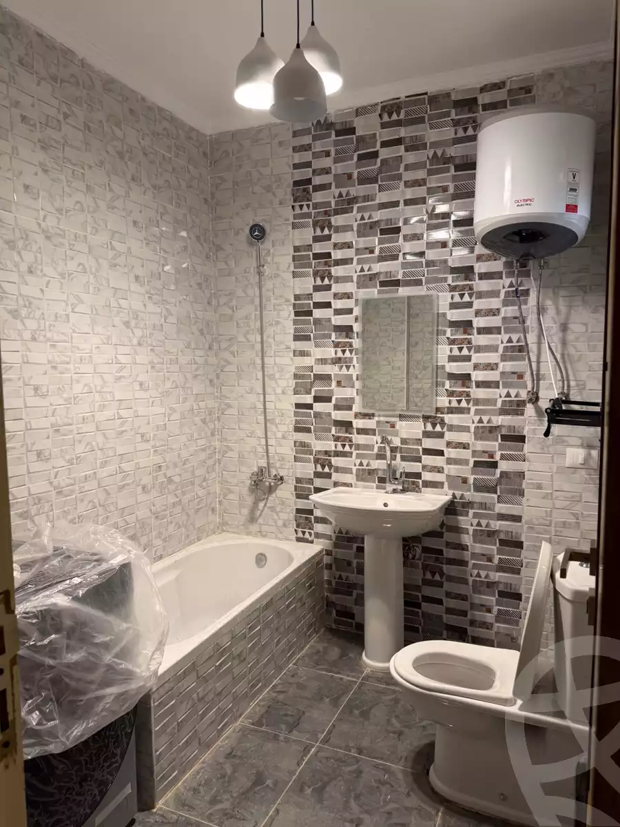 https://aqarmap.com.eg/en/listing/6352348-for-rent-cairo-new-cairo-90th-street-south-teseen-st