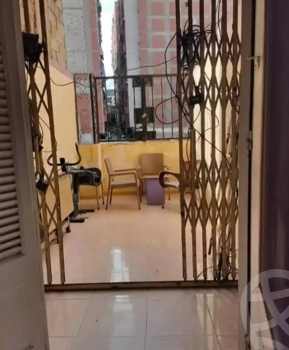 https://aqarmap.com.eg/en/listing/6352376-for-sale-alexandria-l-jmy-lbytsh
