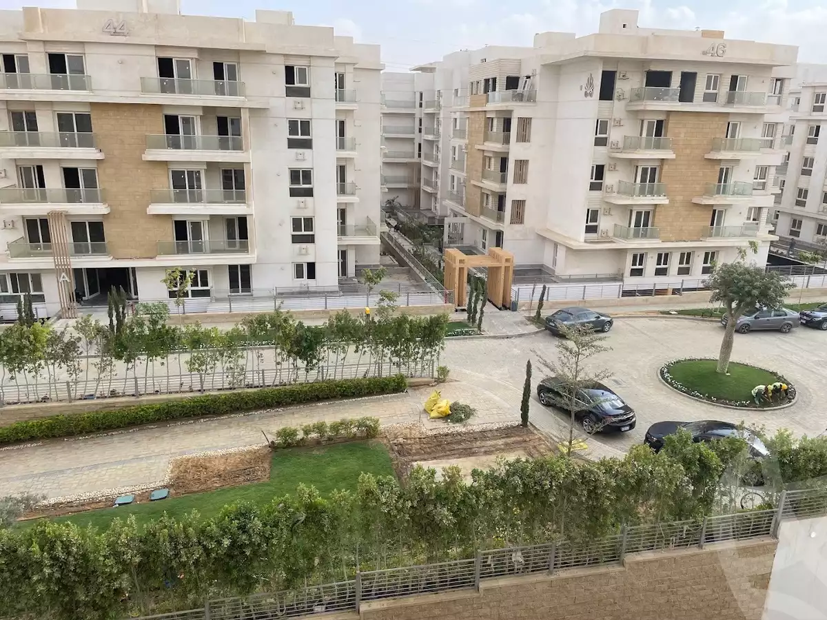 https://aqarmap.com.eg/ar/listing/6353374-for-sale-cairo-6th-of-october-compounds-mountain-view-icity-october-mv-park-mountain-view-icity-october