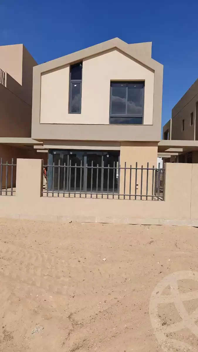 https://aqarmap.com.eg/ar/listing/6353643-for-sale-cairo-el-sheikh-zayed-city-lshykh-zyd-ljdyd-karmell-compound-sodic