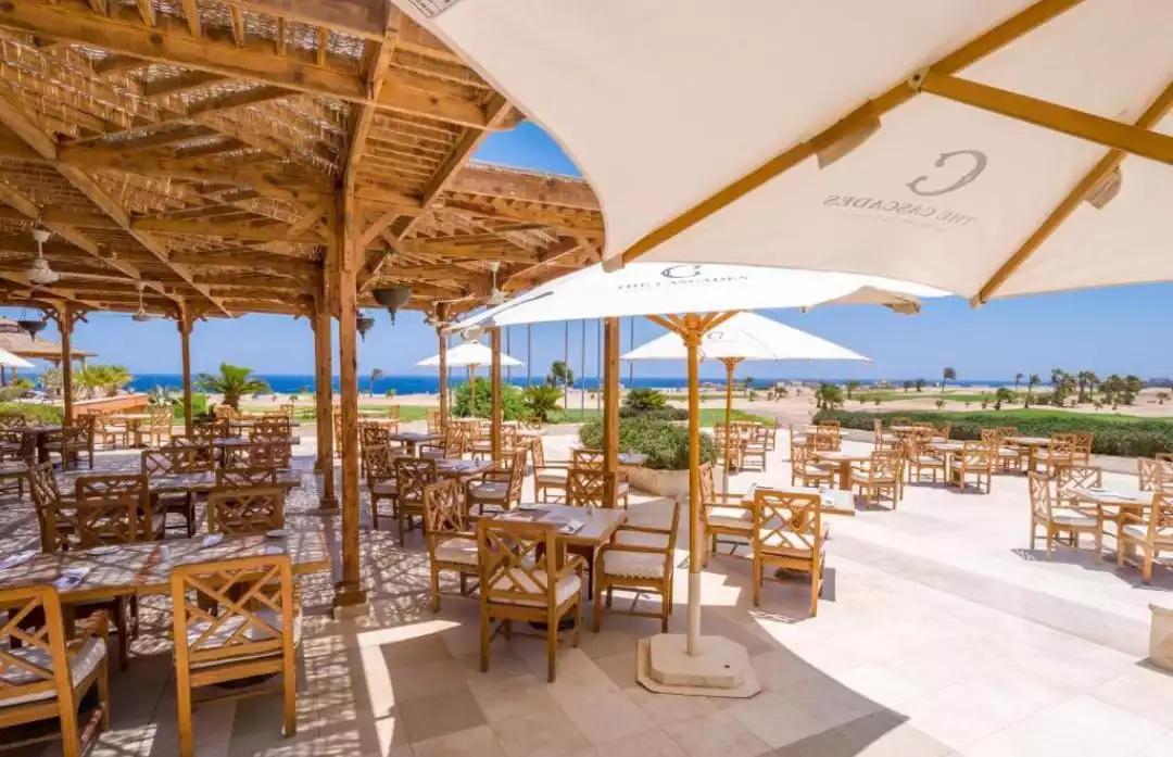 https://aqarmap.com.eg/en/listing/6353942-for-sale-red-sea-hurghada-resorts-blanca-resort-soma-bay