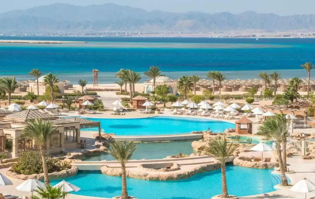 https://aqarmap.com.eg/en/listing/6353942-for-sale-red-sea-hurghada-resorts-blanca-resort-soma-bay