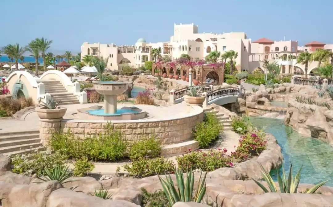https://aqarmap.com.eg/en/listing/6354058-for-sale-red-sea-hurghada-resorts-blanca-resort-soma-bay