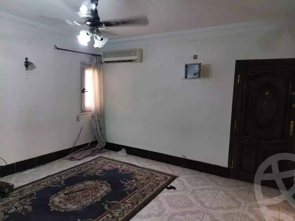 https://aqarmap.com.eg/en/listing/6354686-for-sale-cairo-helwan-helwan-el-sharkeya-ryad-pasha-st
