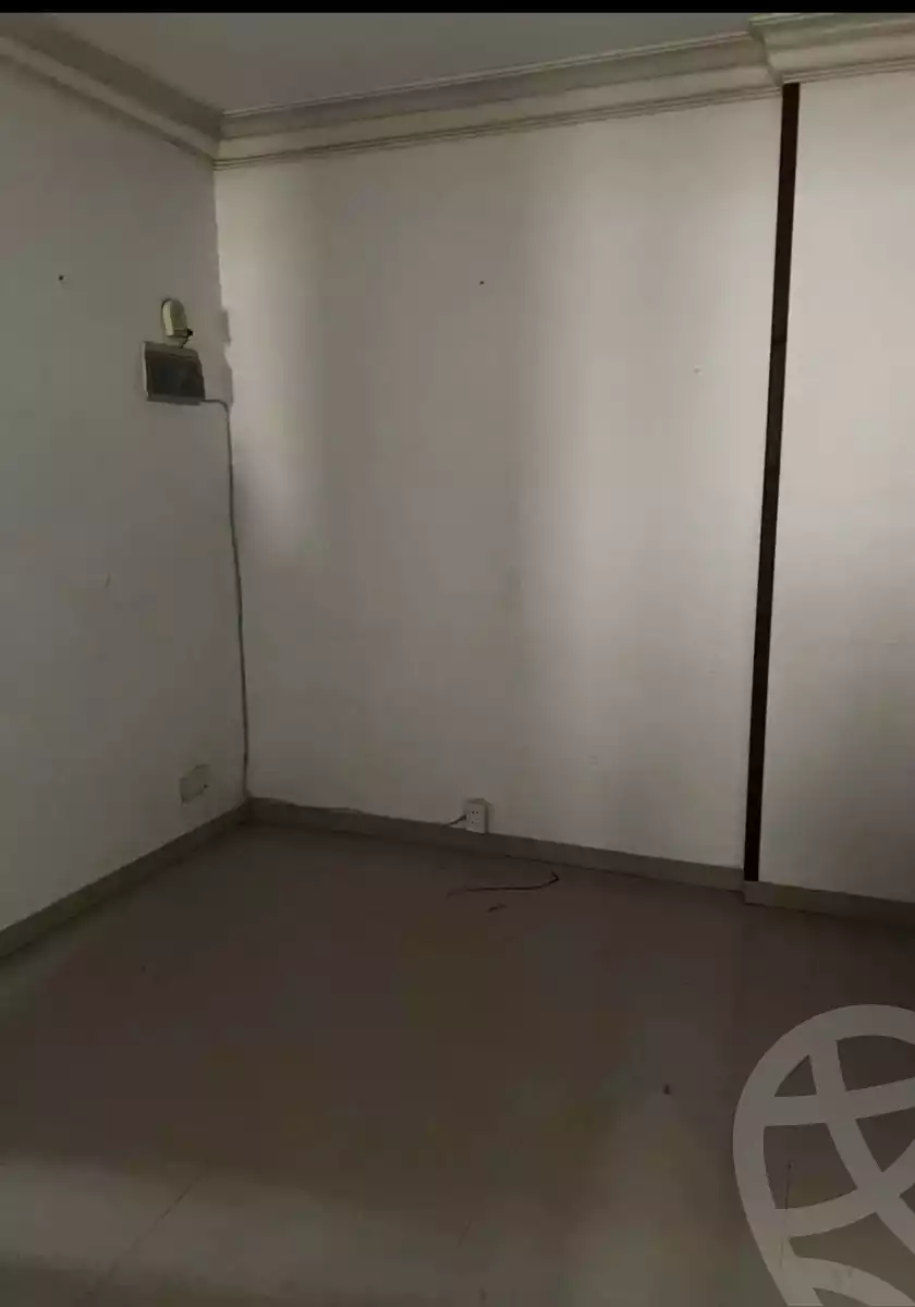 https://aqarmap.com.eg/ar/listing/6354821-for-rent-alexandria-smouha-mostafa-kamel-st