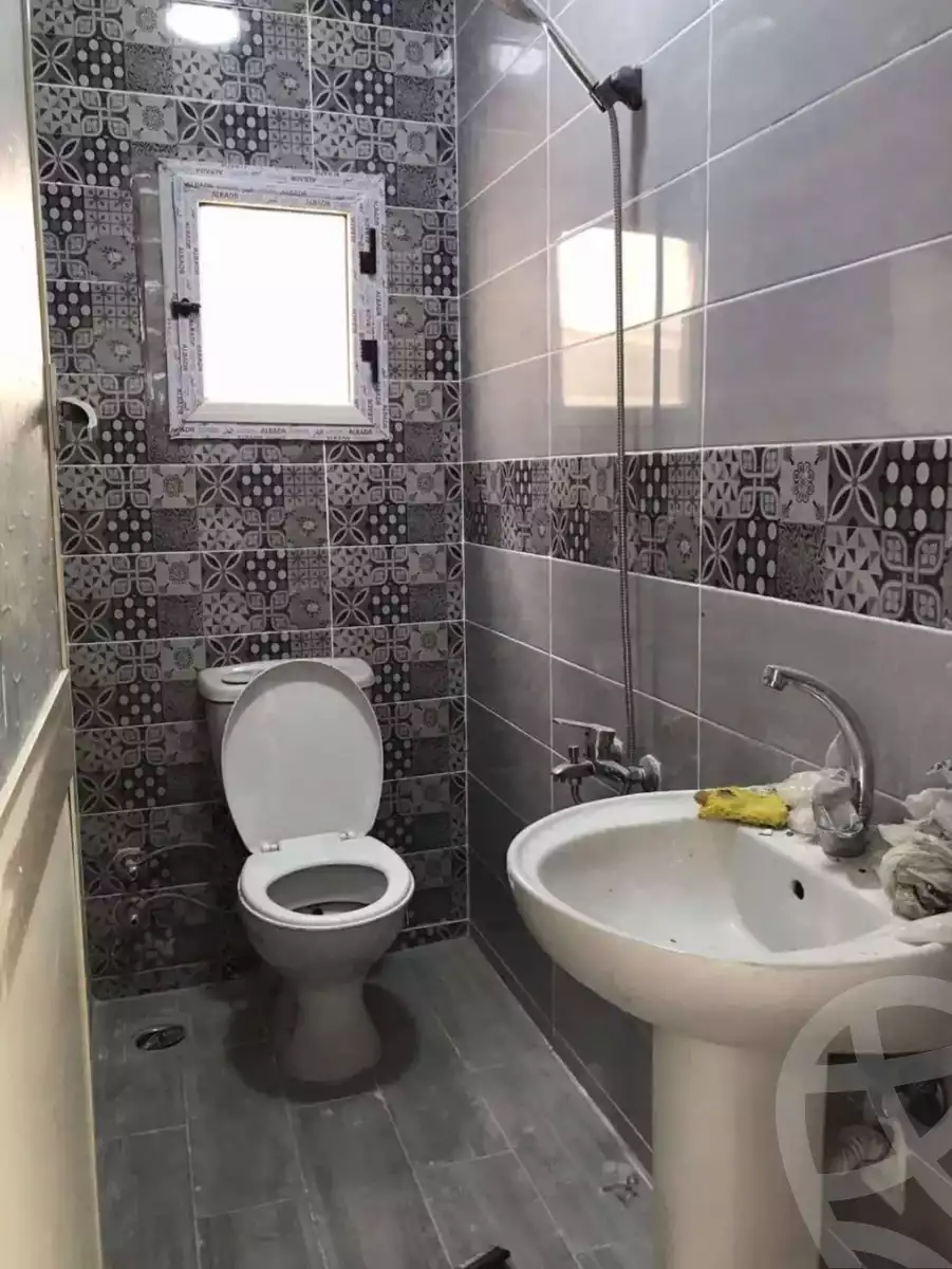 https://aqarmap.com.eg/en/listing/6354997-for-sale-alexandria-sydy-bshr