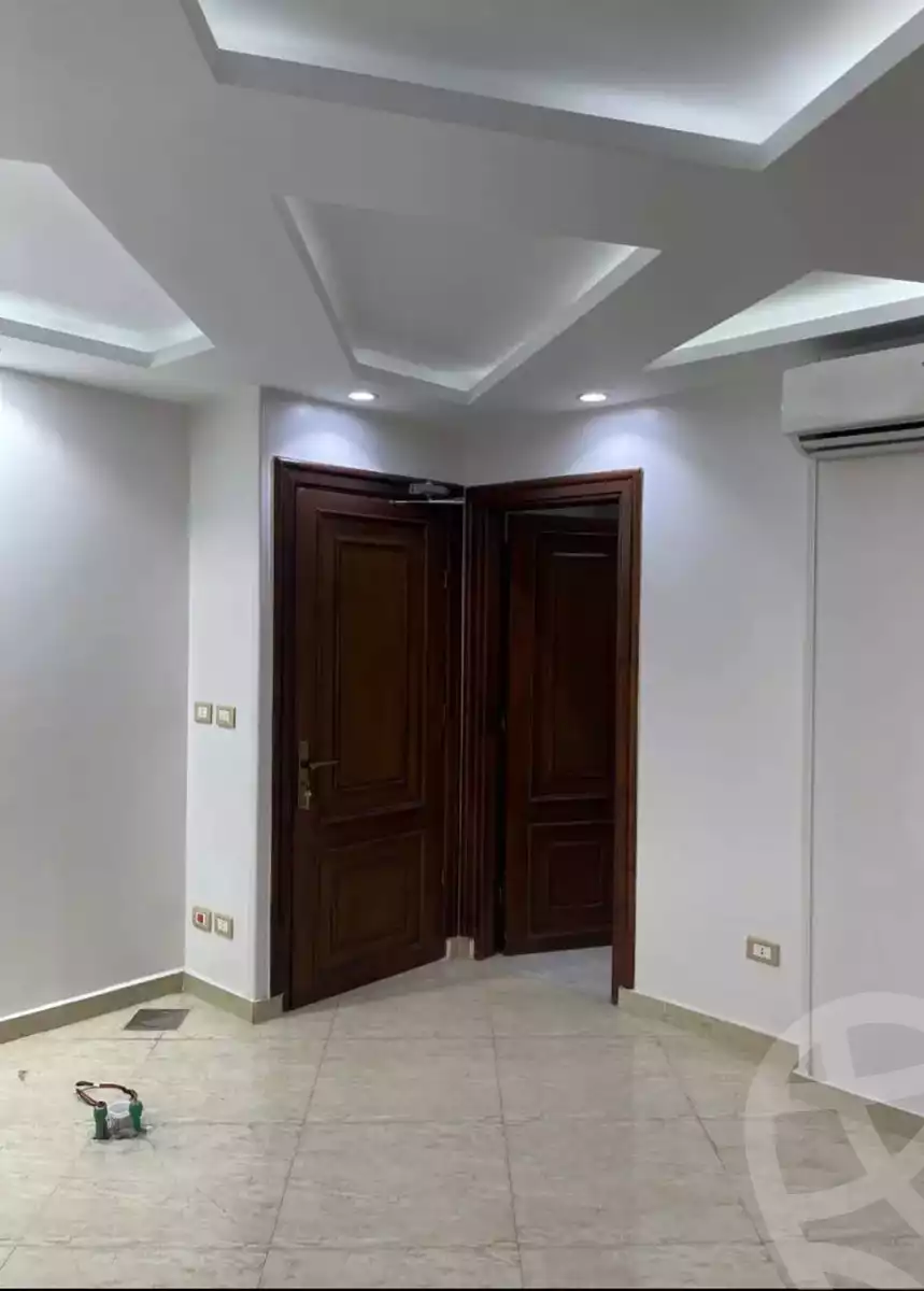 https://aqarmap.com.eg/ar/listing/6355061-for-rent-alexandria-camp-cesar-port-said-street