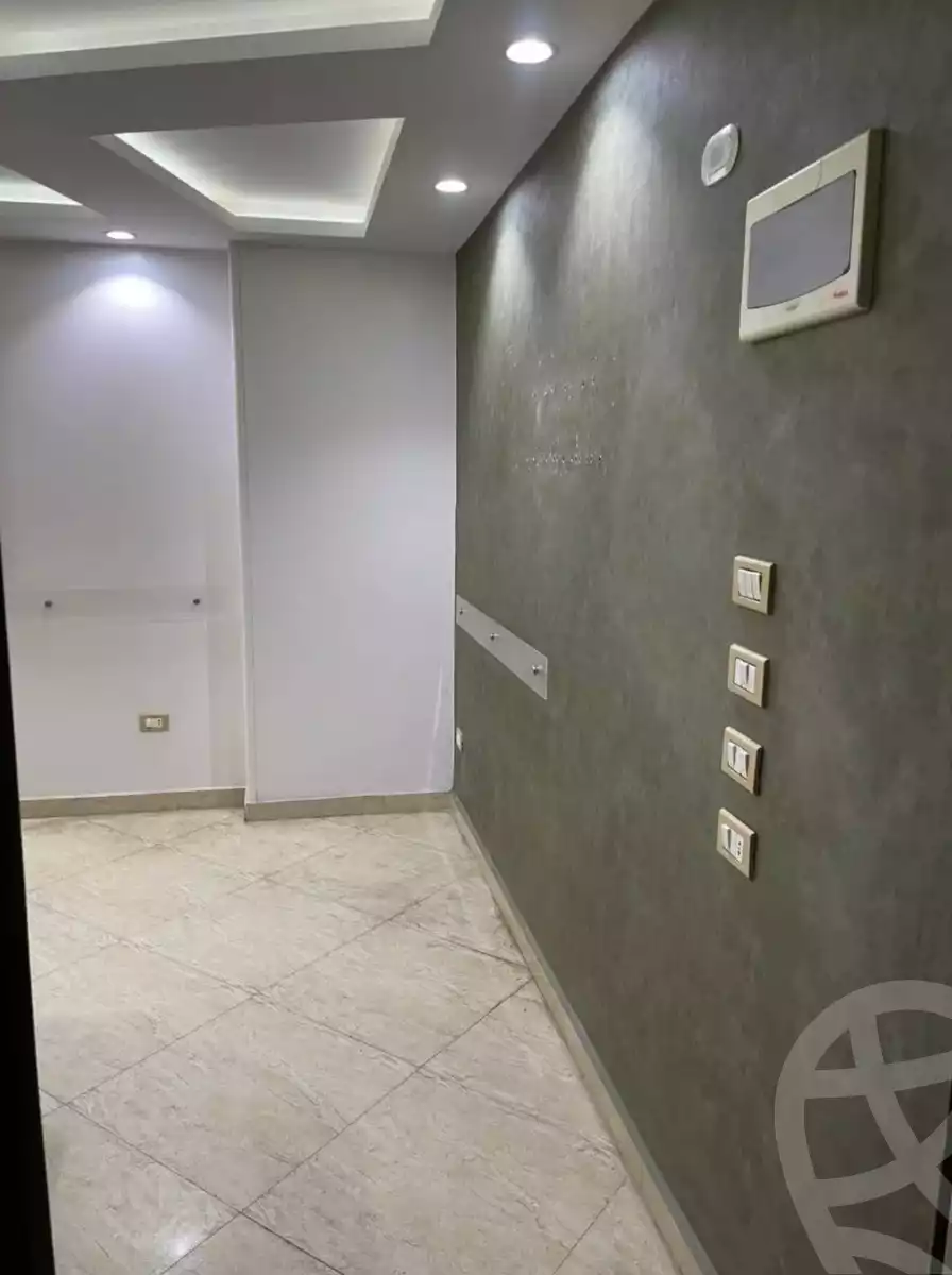 https://aqarmap.com.eg/ar/listing/6355061-for-rent-alexandria-camp-cesar-port-said-street
