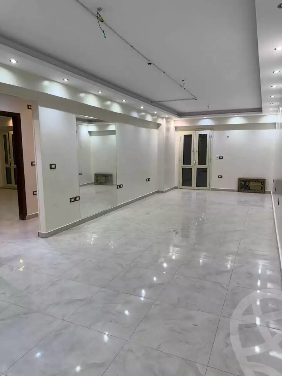 https://aqarmap.com.eg/en/listing/6355075-for-rent-cairo-helwan-helwan-el-sharkeya-el-maraghi-st