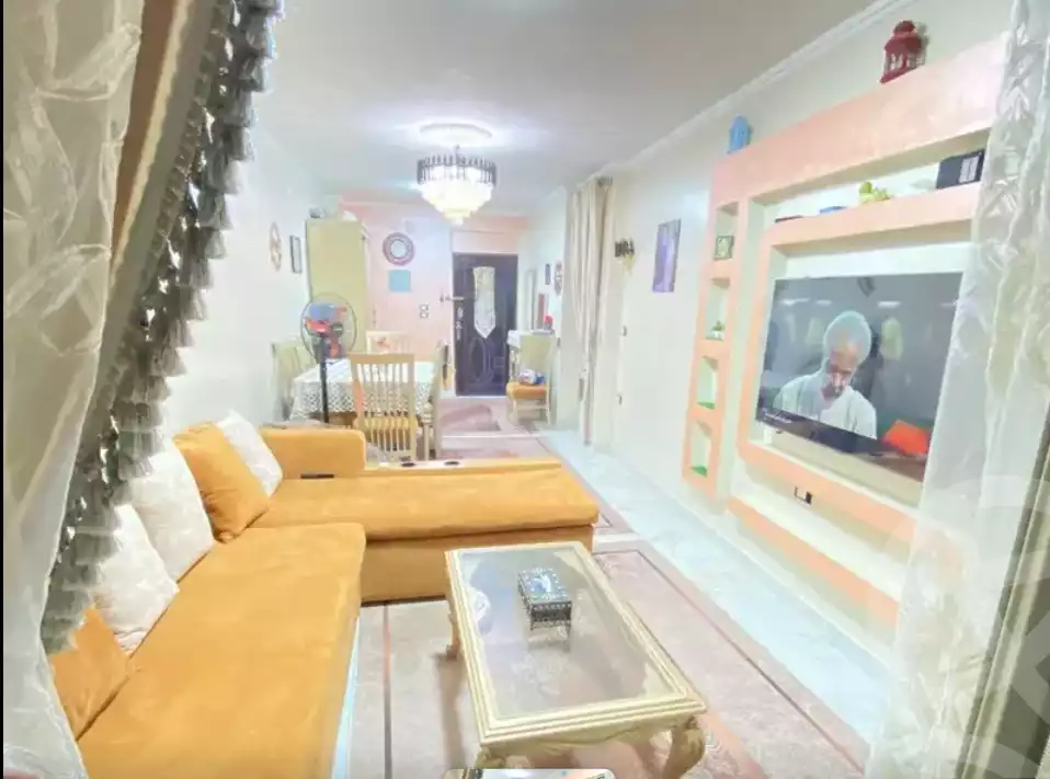 https://aqarmap.com.eg/en/listing/6356045-for-sale-qalyubia-shubra-el-khaima-shubra-el-khaima-city-teraat-el-shabouri-st