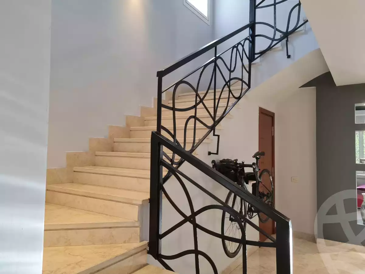 https://aqarmap.com.eg/en/listing/6356395-for-sale-cairo-new-cairo-compounds-mivida-mivida-parcel