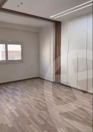 https://aqarmap.com.eg/en/listing/6356485-for-rent-cairo-al-oubour-el-hay-el-taseaa-abbas-el-akad-st