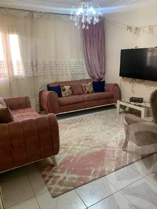 https://aqarmap.com.eg/ar/listing/6351273-for-sale-cairo-ain-shams-ain-shams-el-sharkia-el-eshrein-stt