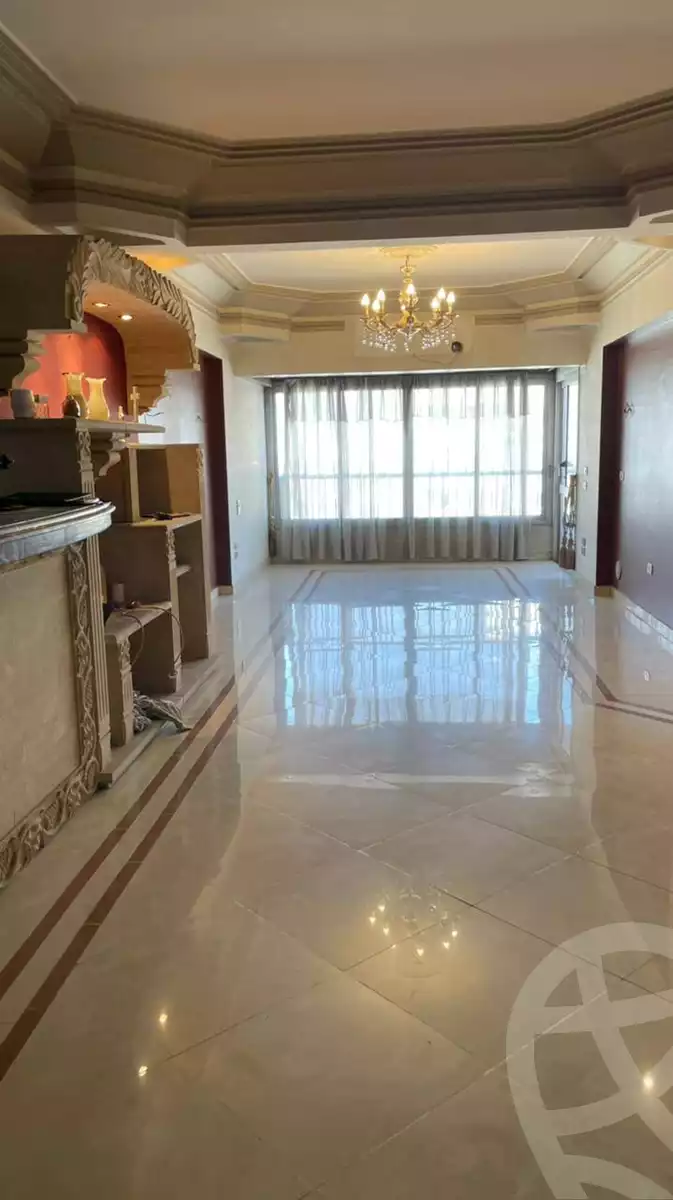 https://aqarmap.com.eg/ar/listing/6357718-for-sale-cairo-shoubra-el-sahel-shobra-st