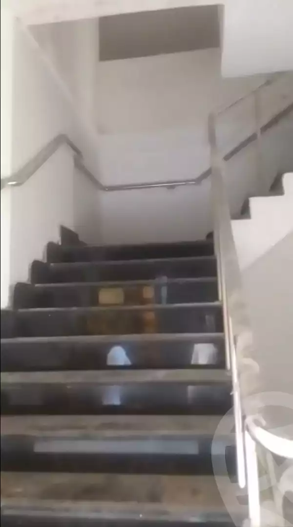 https://aqarmap.com.eg/en/listing/6358107-for-rent-alexandria-moharram-bey-el-rasafa-st