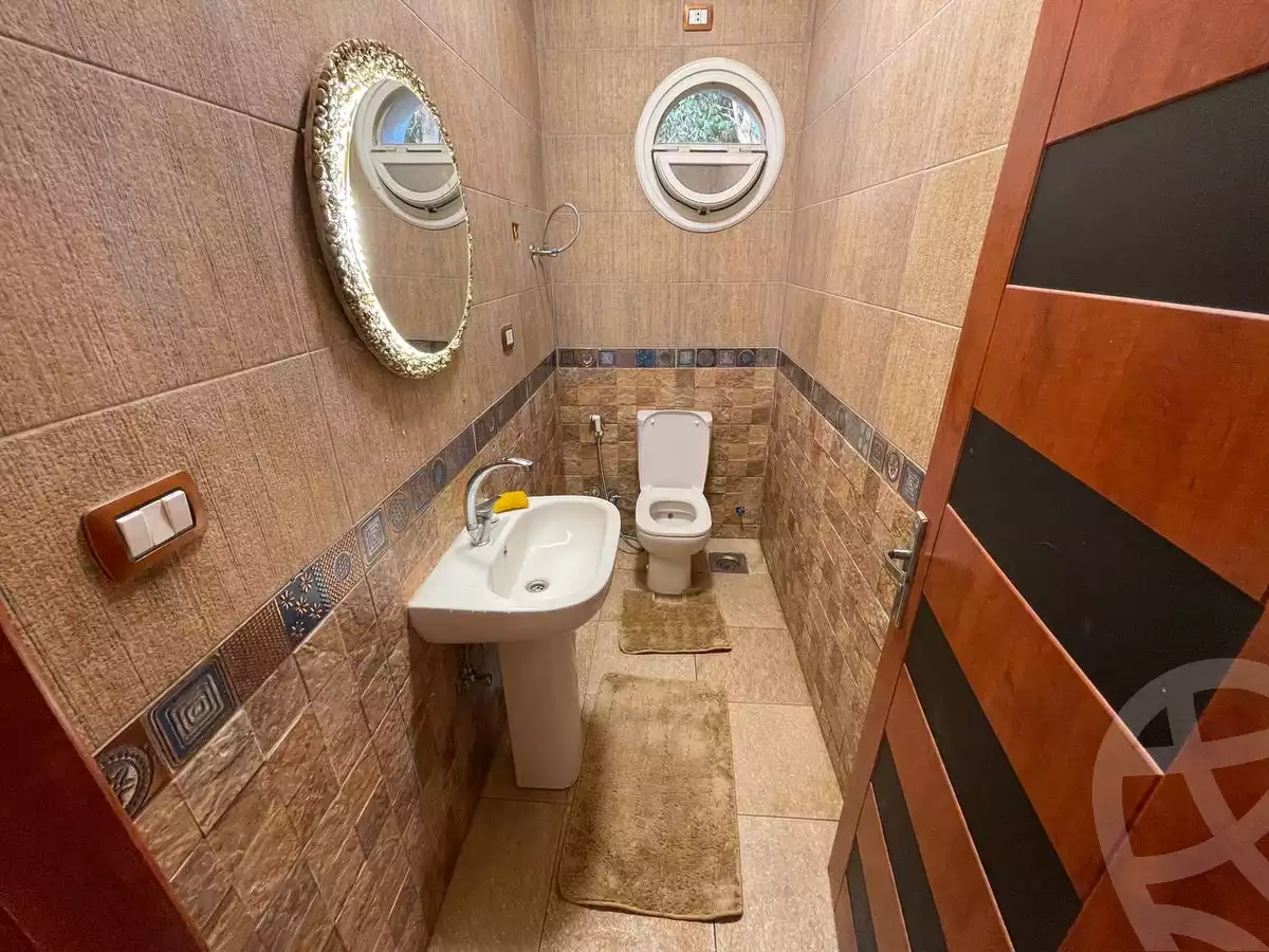 https://aqarmap.com.eg/ar/listing/6359244-for-sale-cairo-new-cairo-madinaty-lmntq-lwl-fylt-talaat-mostafa-rd