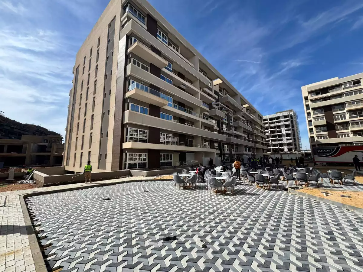 https://aqarmap.com.eg/ar/listing/6359360-for-sale-cairo-new-administrative-capital-r7-scenario