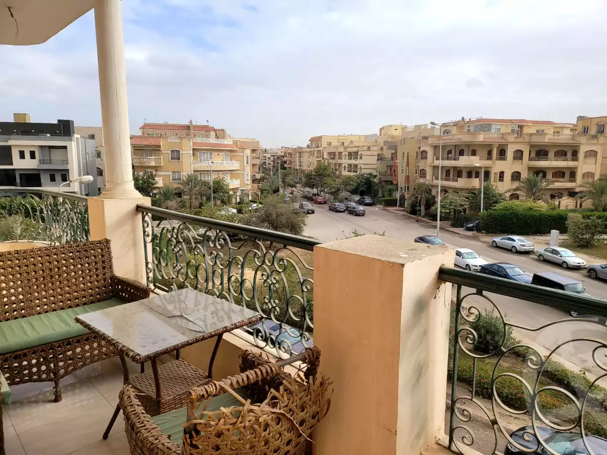https://aqarmap.com.eg/ar/listing/6359306-for-sale-cairo-new-cairo-el-ahyaa-first-neighborhood-street-1