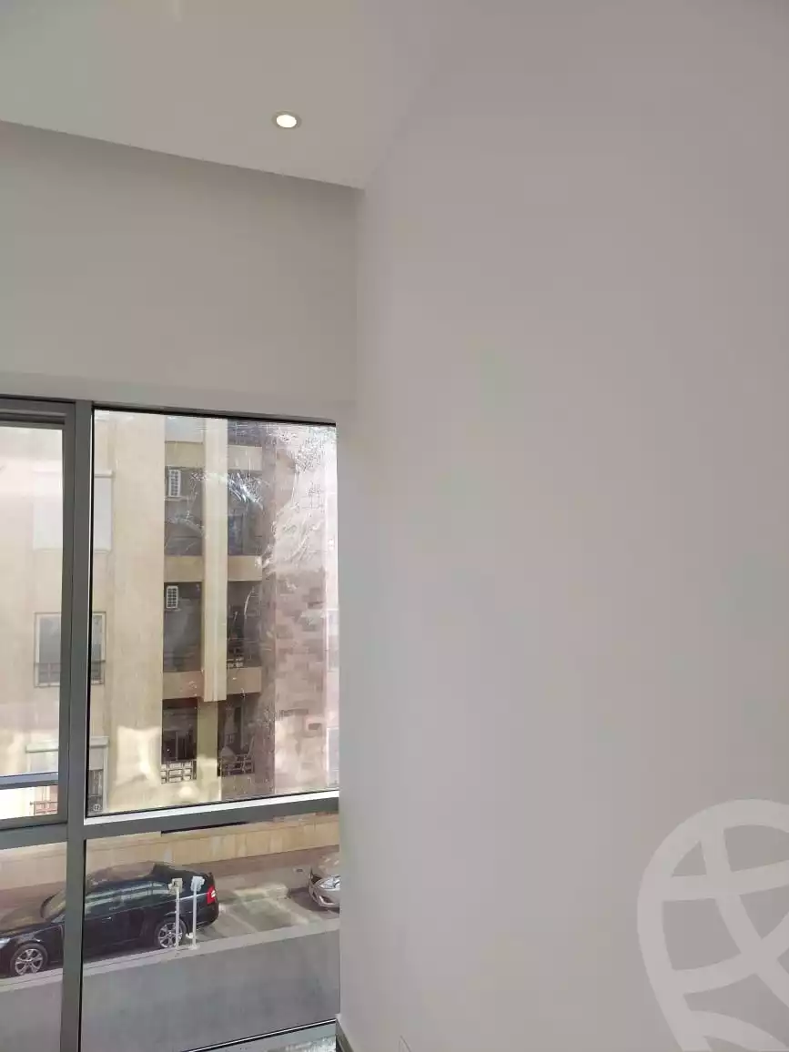 https://aqarmap.com.eg/en/listing/6359484-for-sale-cairo-new-cairo-compounds-dh-lydj