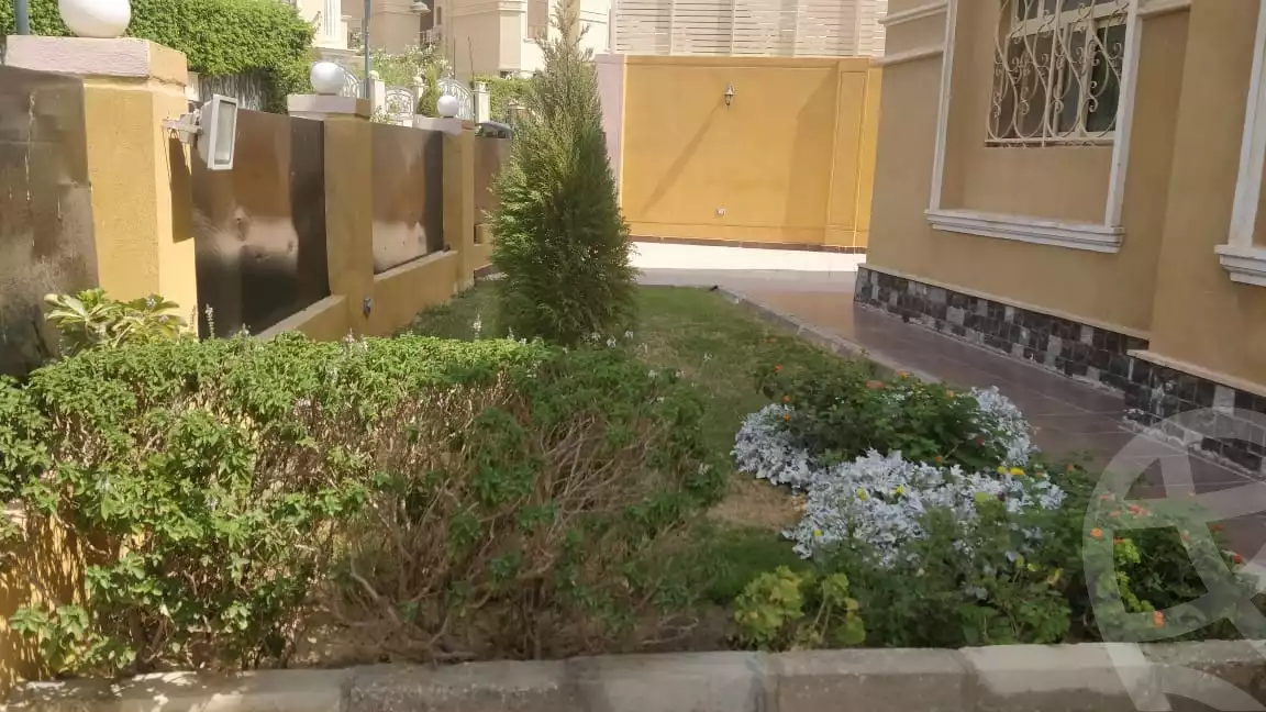 https://aqarmap.com.eg/en/listing/6359747-for-rent-cairo-new-cairo-compounds-grand-residence-al-ahly-sabbour