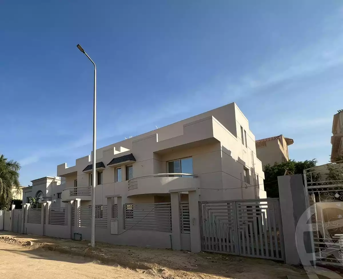 https://aqarmap.com.eg/en/listing/6360053-for-sale-cairo-el-shorouk-compounds-daheyet-el-nakheel