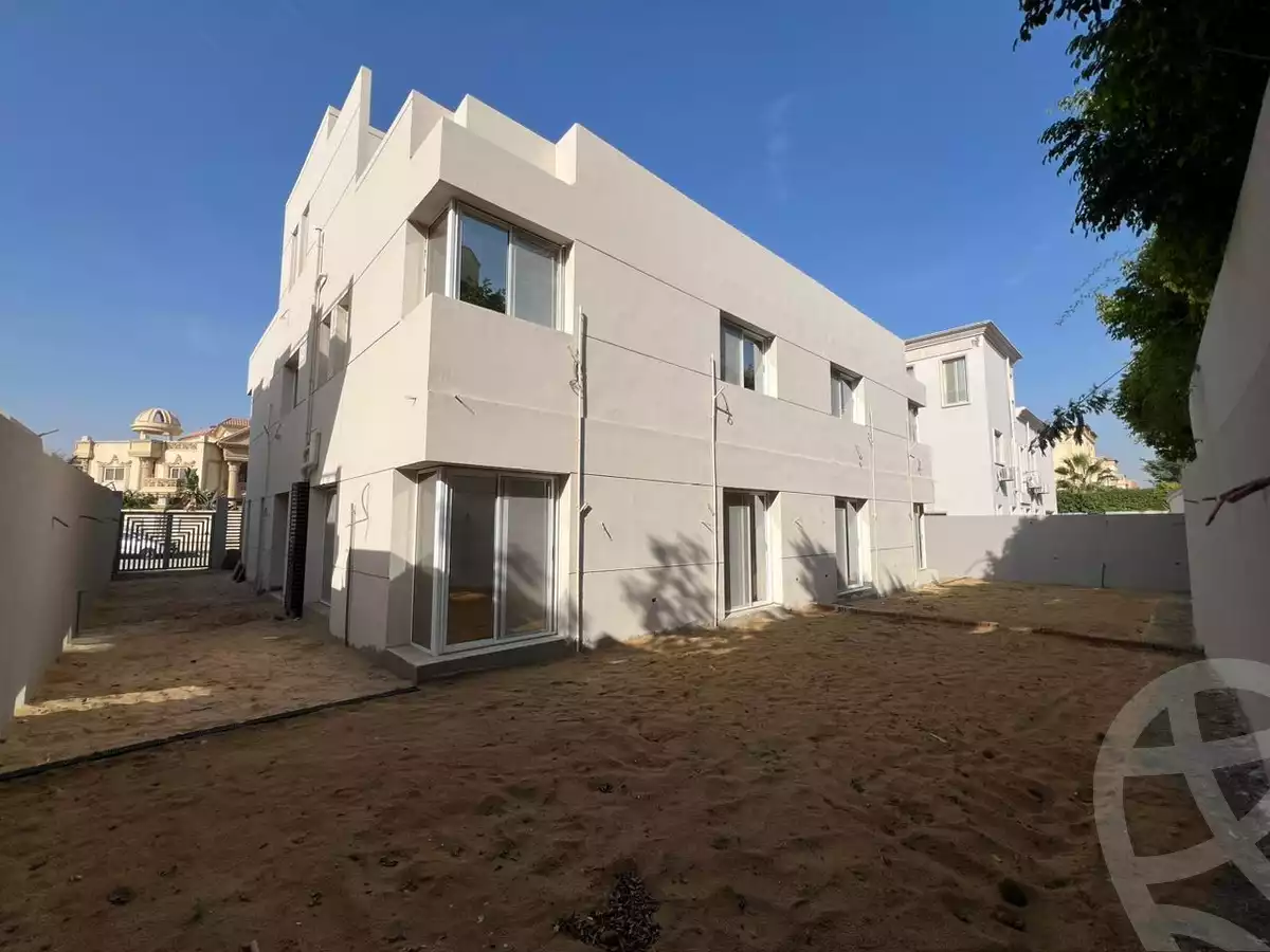 https://aqarmap.com.eg/ar/listing/6360107-for-sale-cairo-el-shorouk-compounds-daheyet-el-nakheel