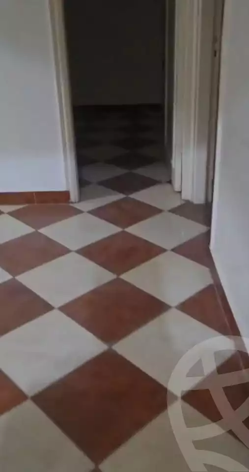 https://aqarmap.com.eg/ar/listing/6360507-for-rent-sohag-sohag-city
