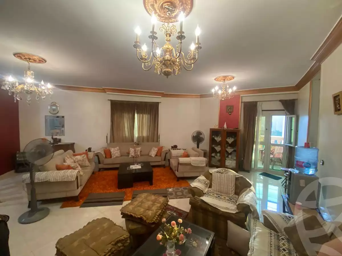 https://aqarmap.com.eg/ar/listing/6360557-for-rent-cairo-new-cairo-first-settlement-mhwr-mstfy-kml