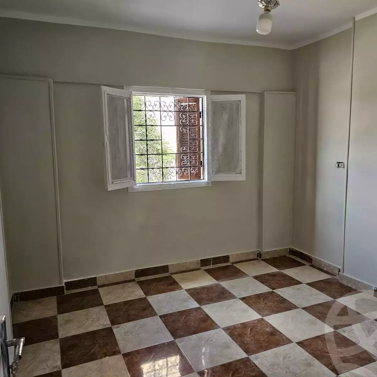 https://aqarmap.com.eg/ar/listing/6362806-for-sale-cairo-15th-of-may-mjwr-28