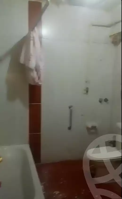 https://aqarmap.com.eg/en/listing/6363713-for-sale-cairo-helwan-rostom-st