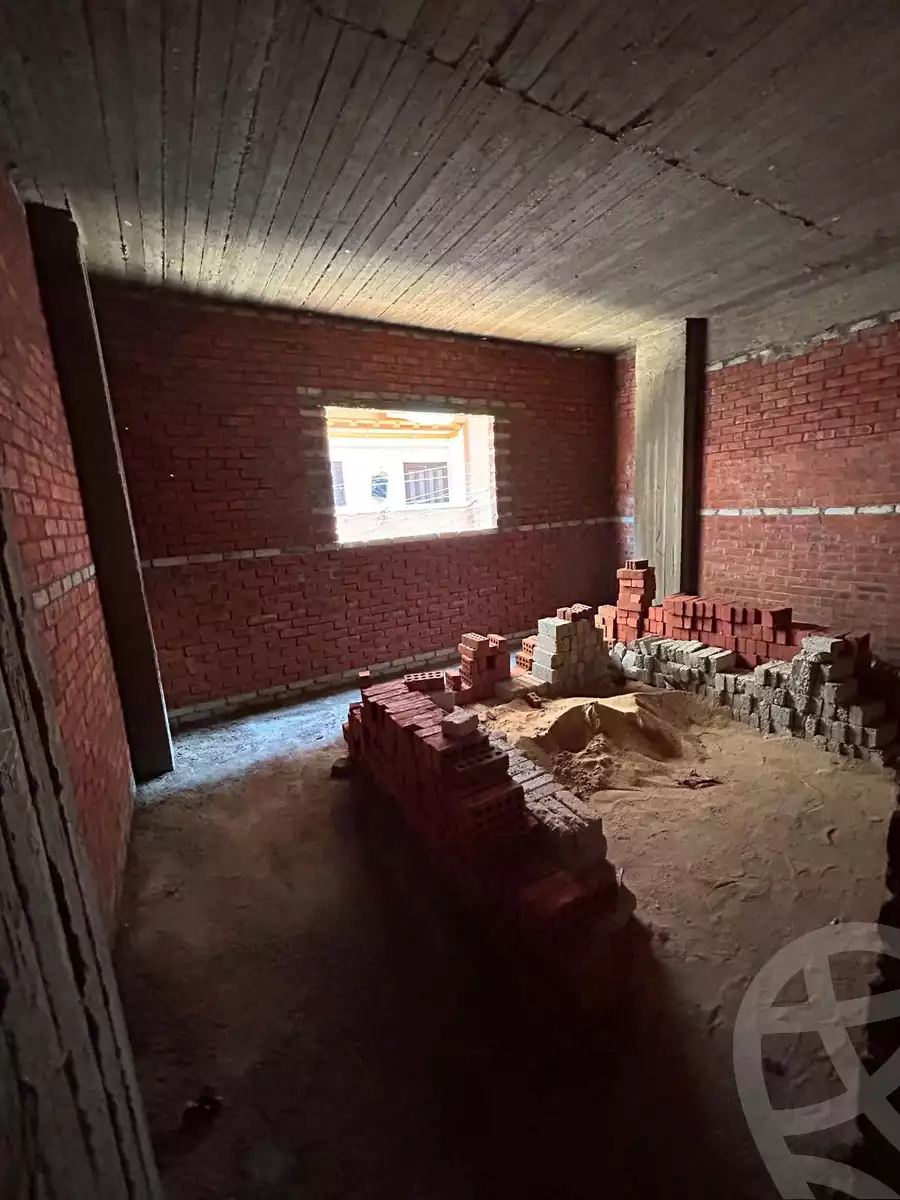 https://aqarmap.com.eg/en/listing/6364960-for-sale-monufia-shibin-el-kom-shr-ljl-lbhry