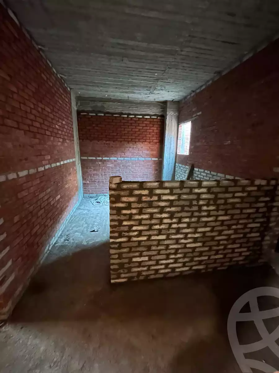 https://aqarmap.com.eg/en/listing/6364960-for-sale-monufia-shibin-el-kom-shr-ljl-lbhry