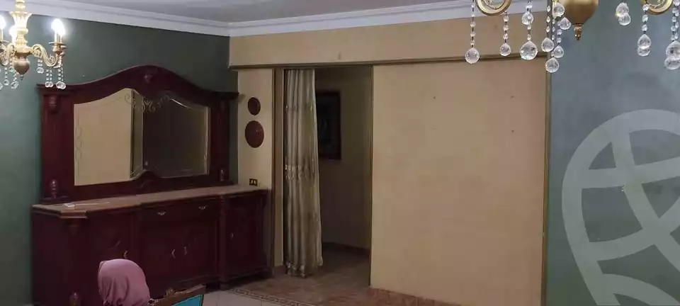 https://aqarmap.com.eg/en/listing/6365312-for-sale-cairo-el-zaytun-hlmy-lzytwn-ibn-el-hakam-sq