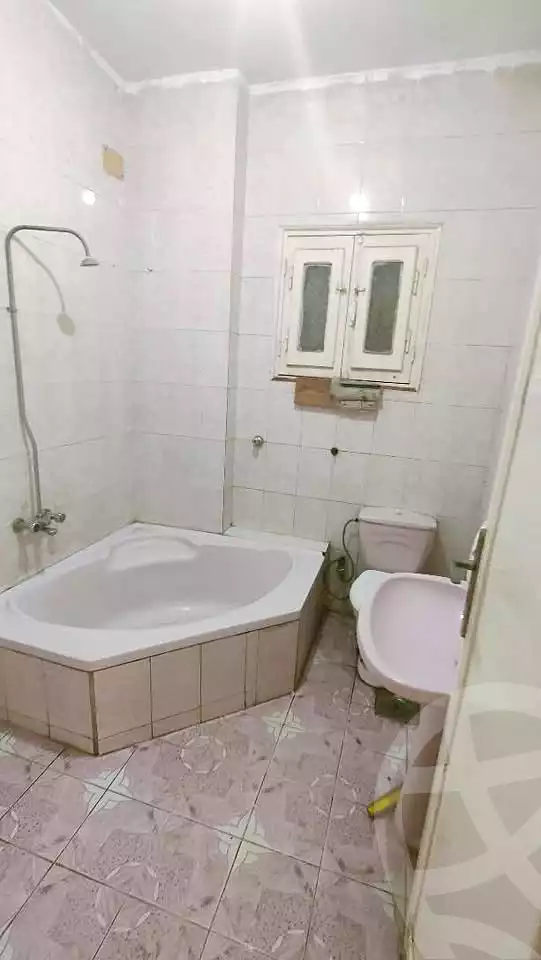 https://aqarmap.com.eg/en/listing/6365427-for-rent-dakahlia-mansoura-hy-lfrdws-uanabea-al-kher-st