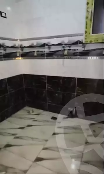 https://aqarmap.com.eg/ar/listing/6367352-for-sale-qalyubia-shubra-el-khaima-om-bayoumi