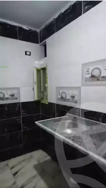 https://aqarmap.com.eg/ar/listing/6367352-for-sale-qalyubia-shubra-el-khaima-om-bayoumi