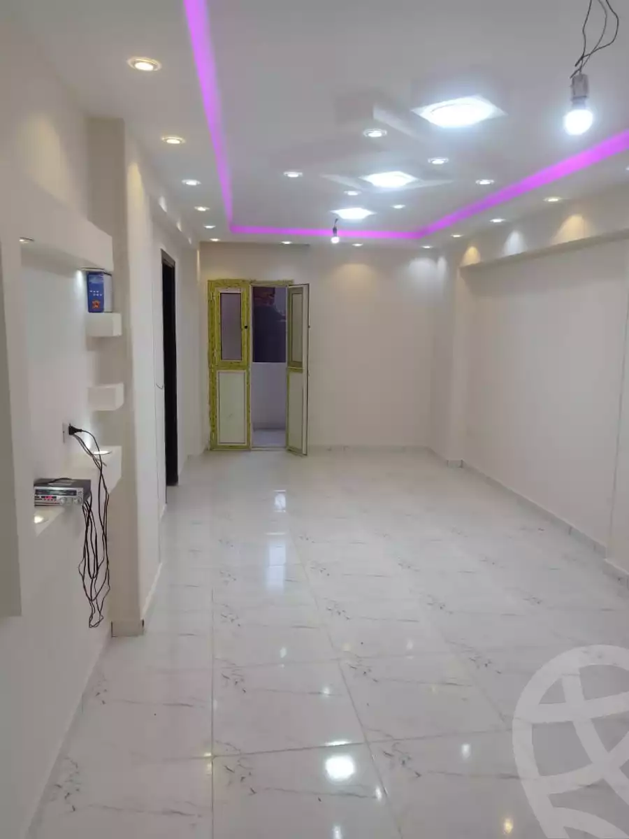 https://aqarmap.com.eg/en/listing/6369055-for-sale-cairo-helwan-hadayek-helwan-nile-corniche-st