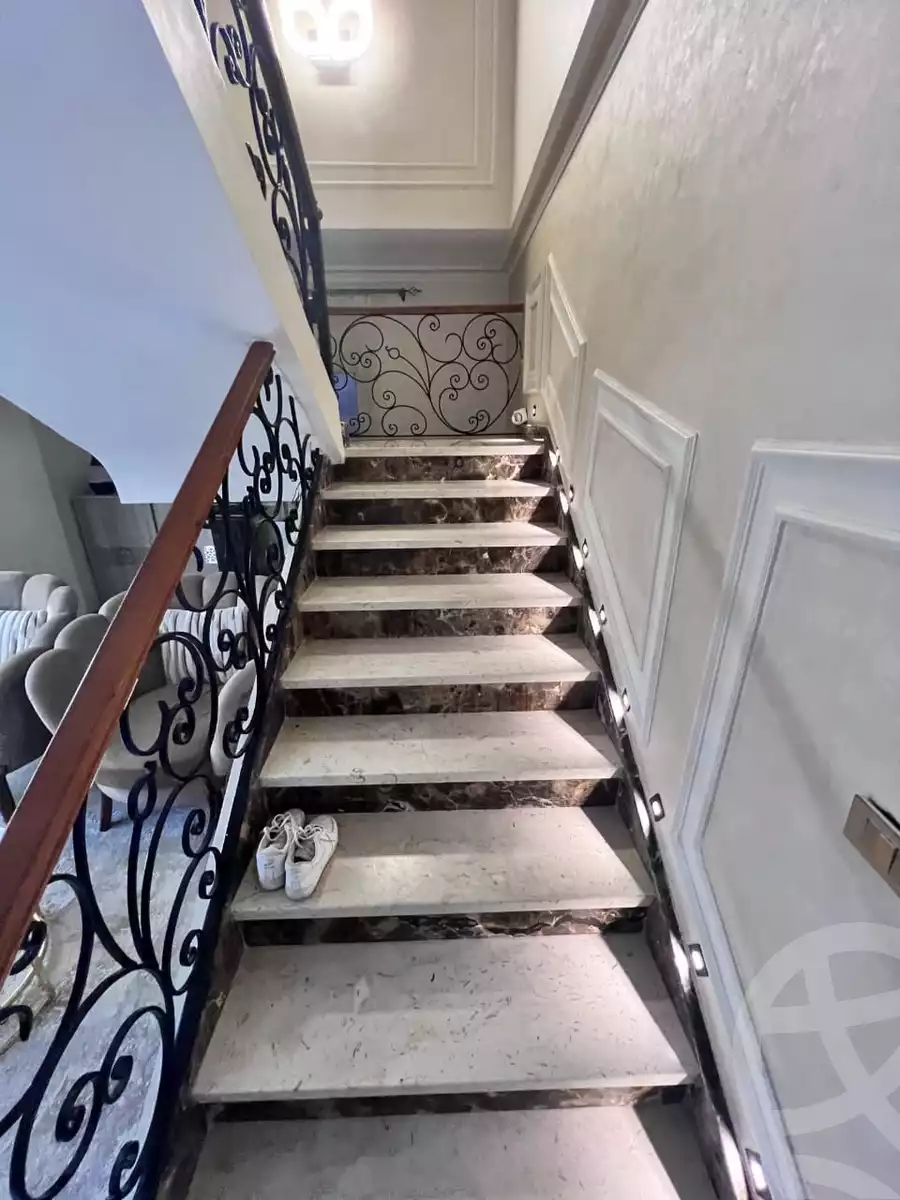 https://aqarmap.com.eg/en/listing/6369132-for-sale-cairo-el-maadi-zahraa-el-maadi-thirteenth-neighborhood