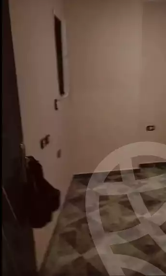 https://aqarmap.com.eg/en/listing/6369263-for-sale-cairo-helwan-hadayek-helwan-el-eshrein-st