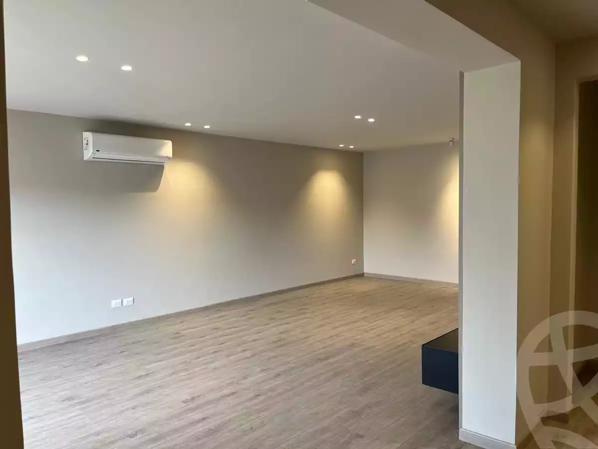 https://aqarmap.com.eg/ar/listing/6370382-for-sale-cairo-el-sheikh-zayed-city-compounds-jewar