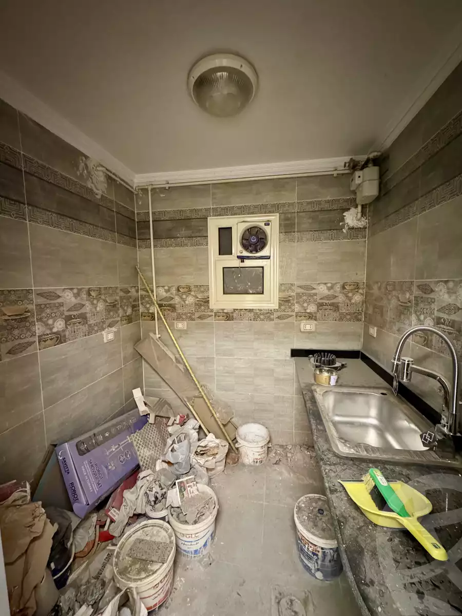 https://aqarmap.com.eg/ar/listing/6370360-for-sale-cairo-el-zaytun-lzytwn-lshrqy-shr-mstfy-bsh