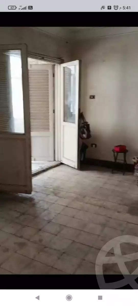 https://aqarmap.com.eg/ar/listing/6370567-for-sale-cairo-15th-of-may-mjwr-9