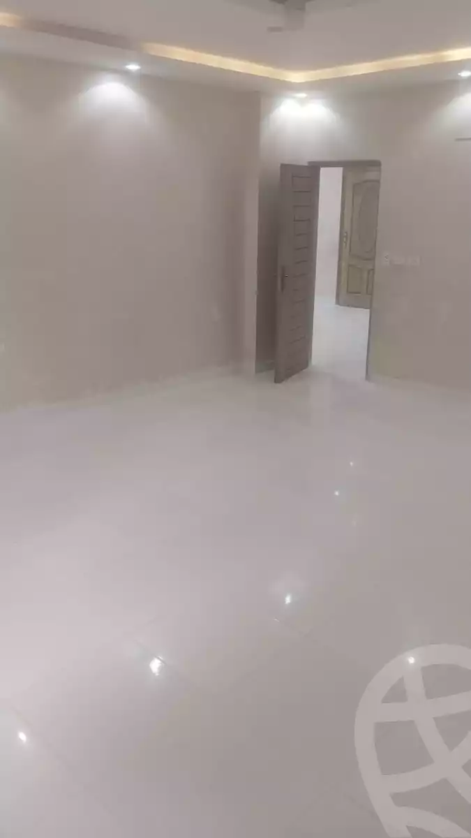 https://aqarmap.com.eg/ar/listing/6371072-for-rent-cairo-faisal-el-tawabeq-hamad-yassin-st