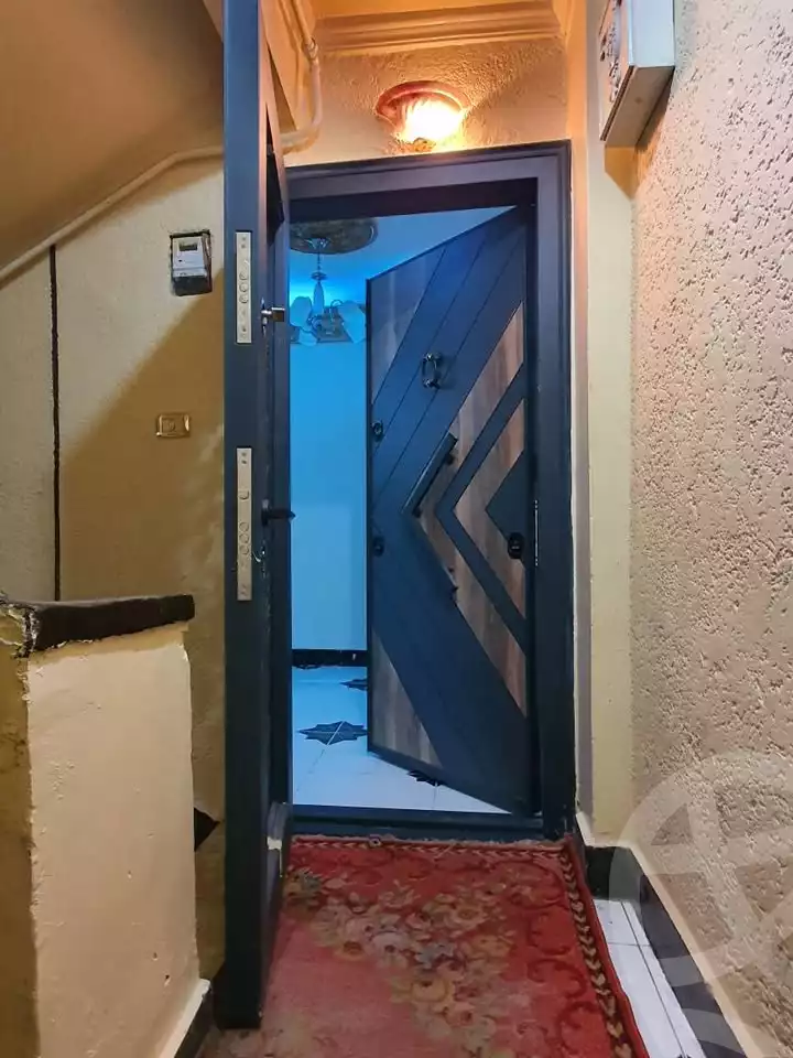 https://aqarmap.com.eg/en/listing/6371102-for-sale-alexandria-moharram-bey-tryq-qn-lswys