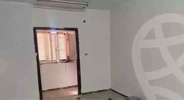 https://aqarmap.com.eg/en/listing/6371437-for-rent-cairo-15th-of-may-mjwr-12