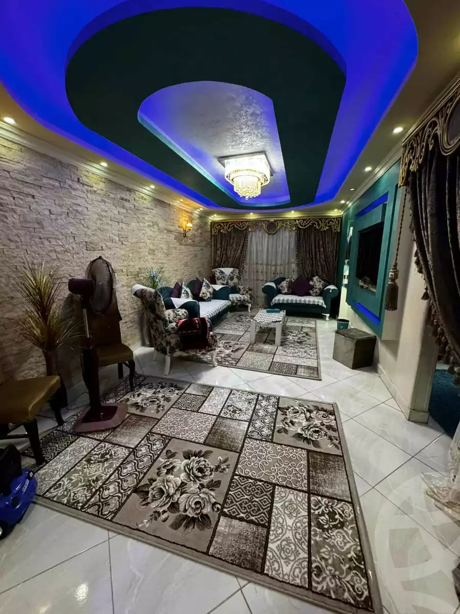 https://aqarmap.com.eg/en/listing/6372373-for-sale-qalyubia-shubra-el-khaima